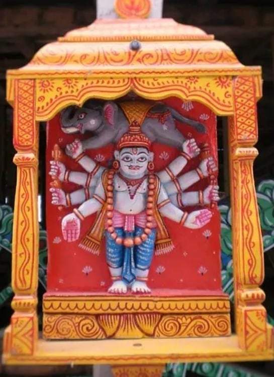 ତାଳଧ୍ୱଜ ରଥର ପାର୍ଶ୍ଵଦେବତା ଗଜାନ୍ତକ