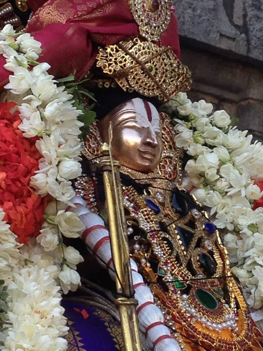 ஆளவந்தார்