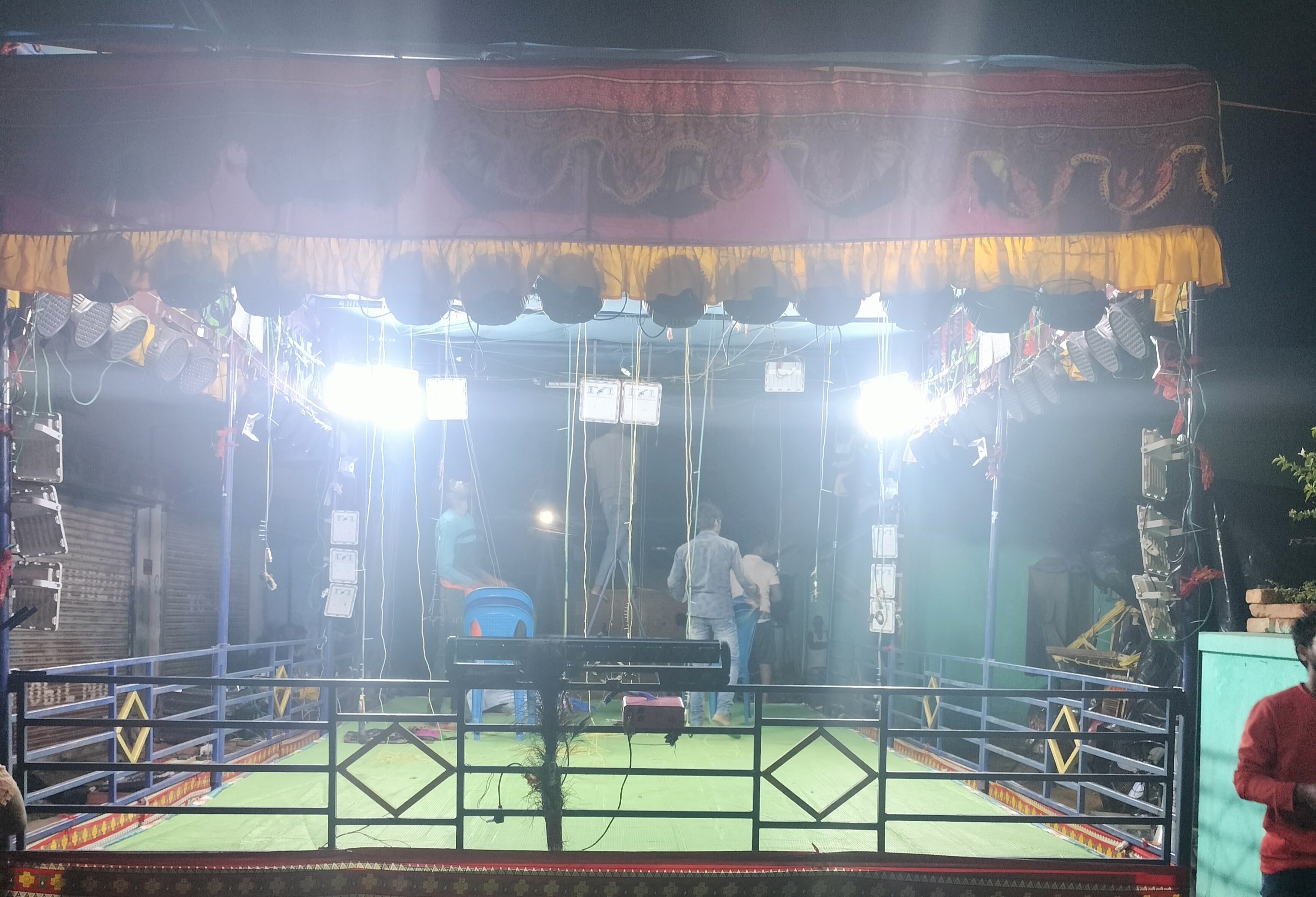 ଗାଁର ସେ ଅତୀତ 