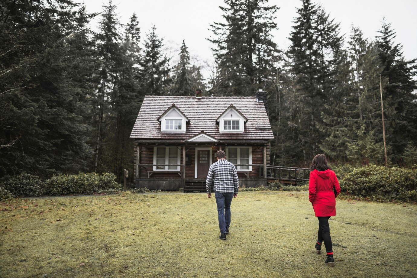 Selling Your Home Fast? Don’t Fall for a “We Buy Houses” Ripoff